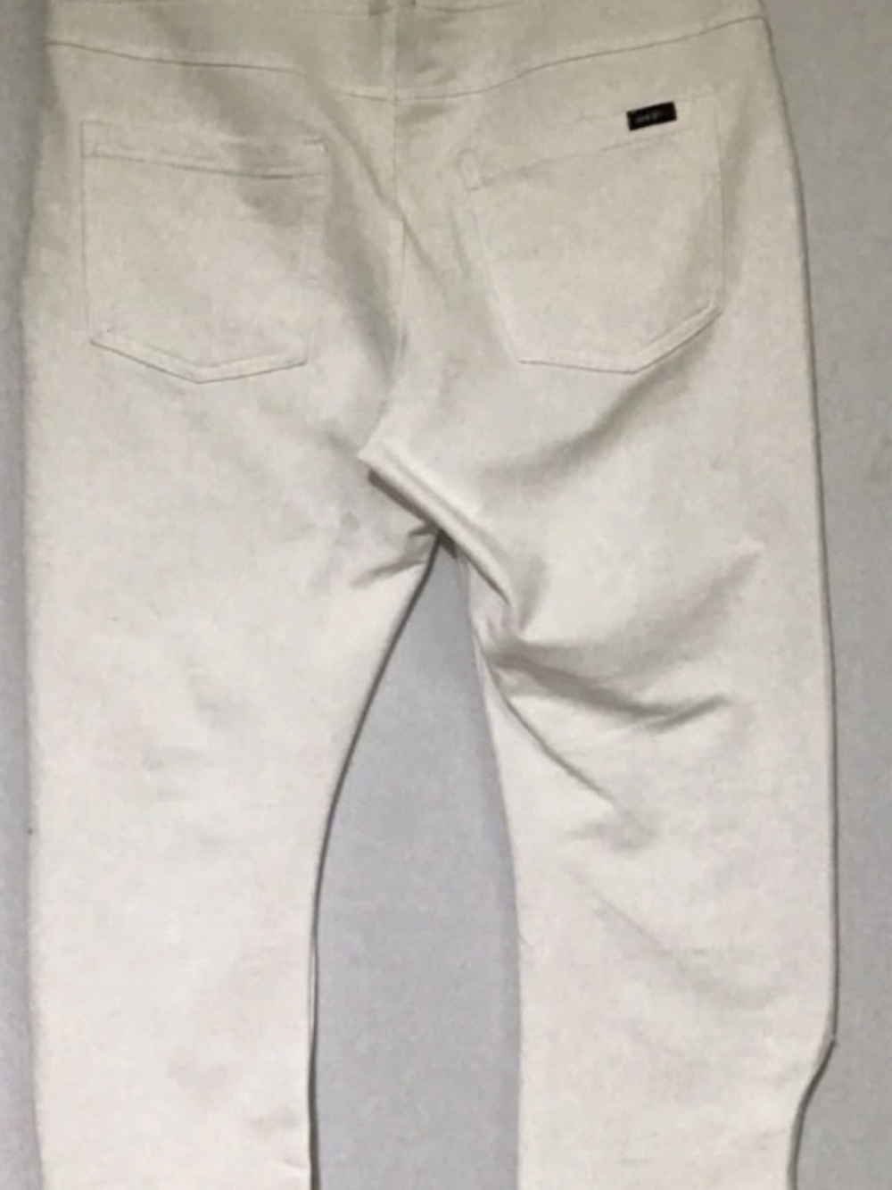 Hue Capri Women white Leggings Medium NWT - Picture 6 of 8